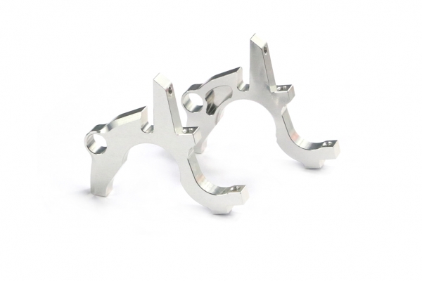 Serpent Bulkhead Alu vorne L+R SDX4