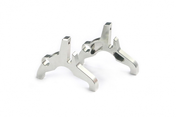 Serpent Bulkhead Alu hinten L+R SDX4